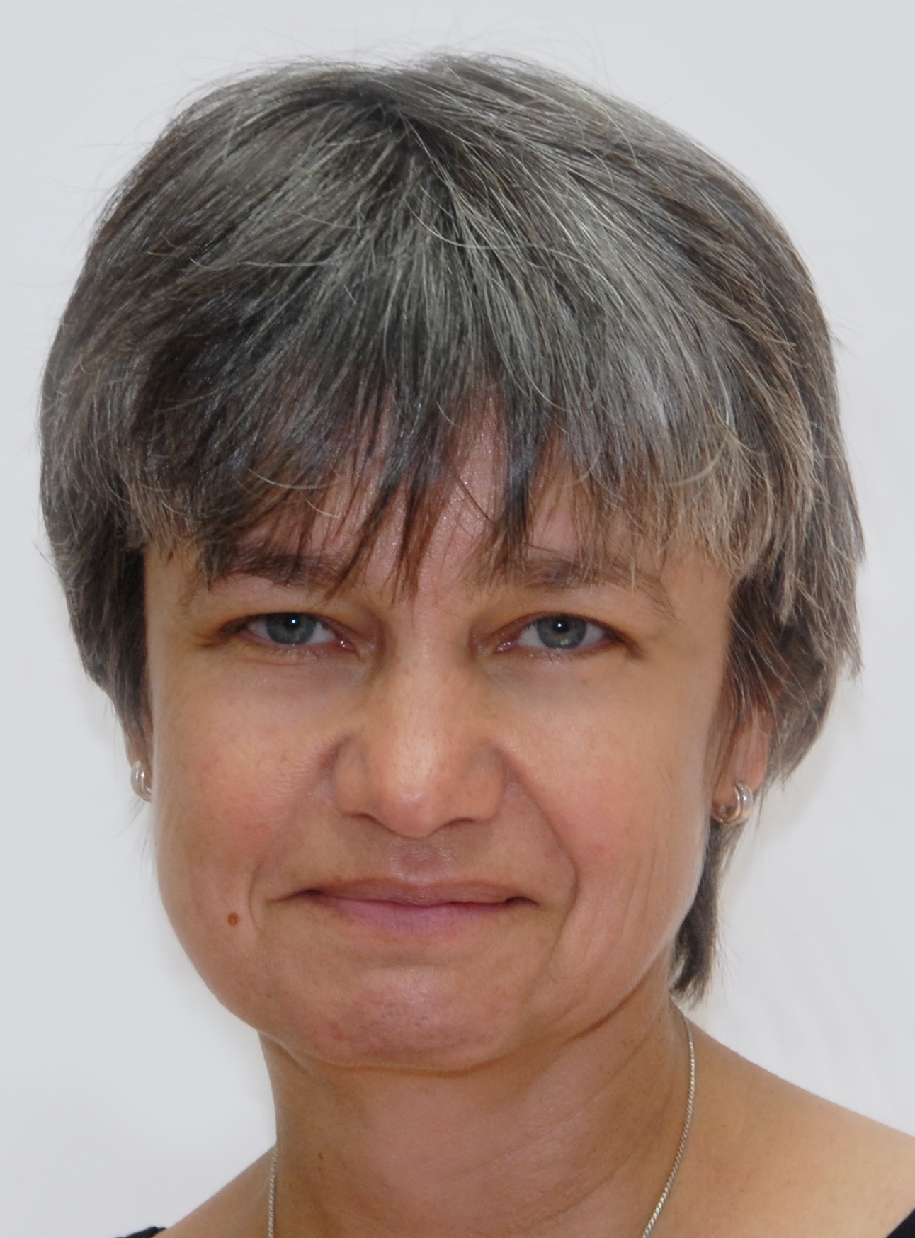 Ирина Генова